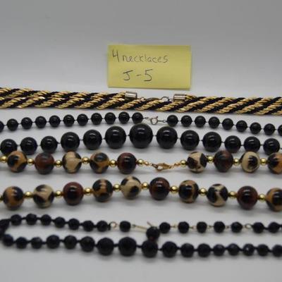 Lot J5: Four vintage necklaces