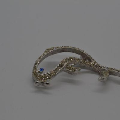 Lot J17: Silvertone Vintage Jewelry Lot