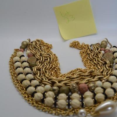 Lot J23: Vintage Jewelry lot of 5