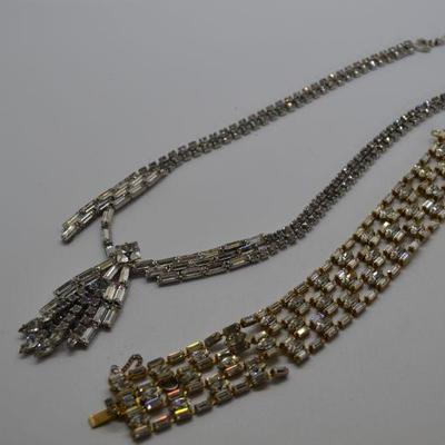 Lot J24: Craft / Repair Junk Lot misc. broken etc.