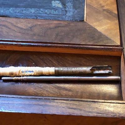 Antique Wood Portable Secretary Travelling Lap Writing Desk with key!