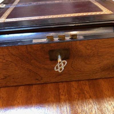 Antique Beautiful Wood & Mother of Pearl Inlay Portable Secretary Travelling Lap Writing Desk