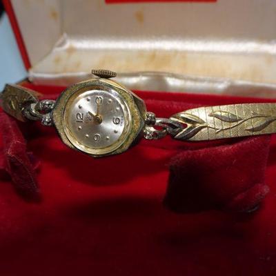 Vintage Ladies Elgin Wrist Watch
