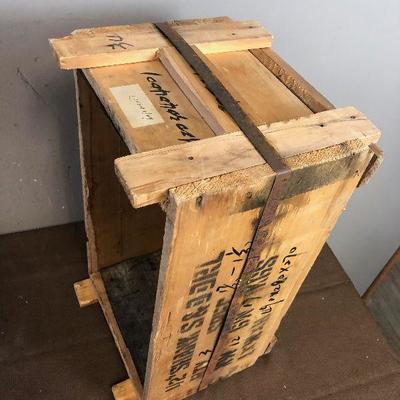 #210 Rustic Crate 