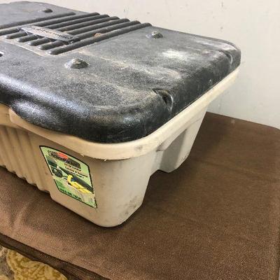 #232 Outdoor Rubbermaid Action packer