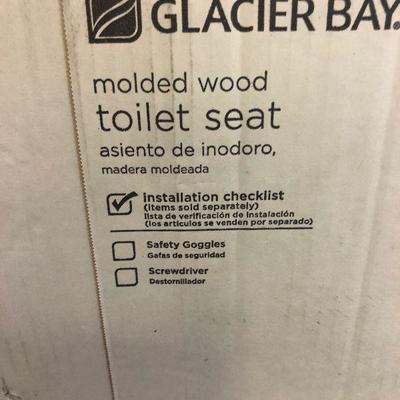 #246 GLACIER Bay Toilet Seat - NEW 