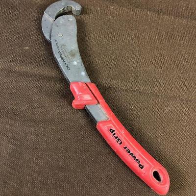 #309 Power Grip Pipe Wrench 