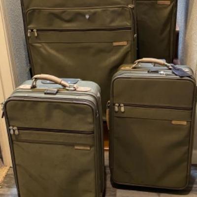 19. Set of 4 TUMI Suitcases in Army Green 