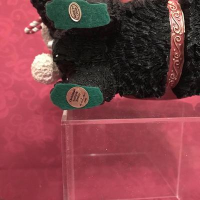 Lot 44 Christmas Scottie dog