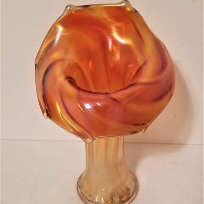 Lot #185  Lovely Jack in the Pulpit Carnival Glass vase