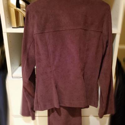 MB-261:  Launrdry Dress and w pc set