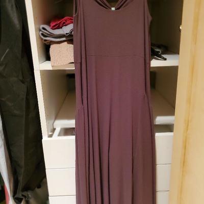 MB-263:  Vera Wang and More