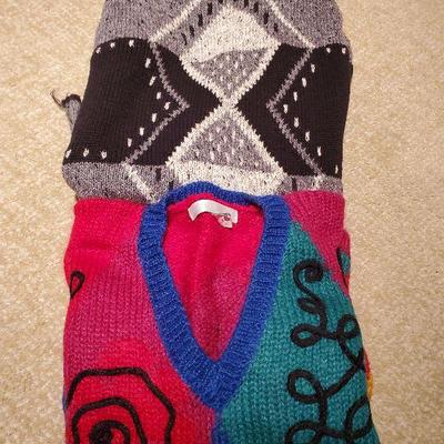 MB-265:  Sweaters size small