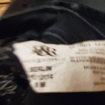 MB-273:  Women's Jeans