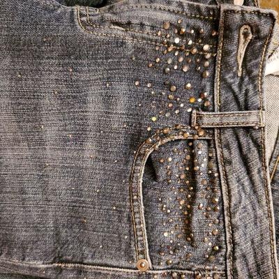 MB-274:  Designer Jeans