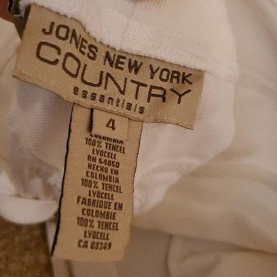 MB-275:   Kate Hill, Ann Taylor, and More