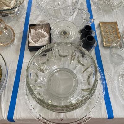 Lot #753 Glass bowl lot 