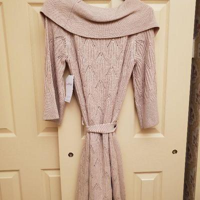 MB-277: new dress size lg 