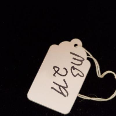 MB-279:   New Sweater size Med. 