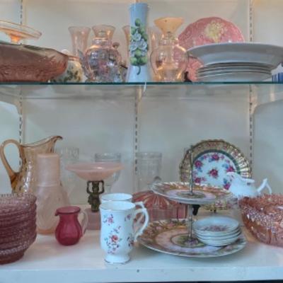 Lot # 780 Pink Glass Lot 