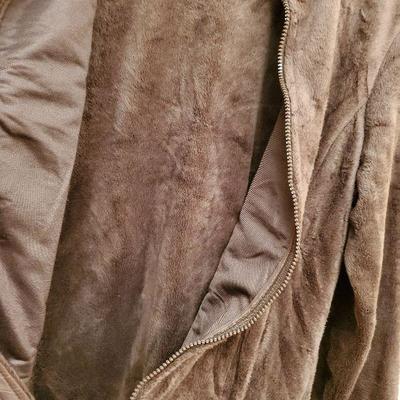 MB-284: New For the Republic Jacket Womens