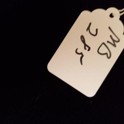 MB-285 New white Anne Klein pants size 8