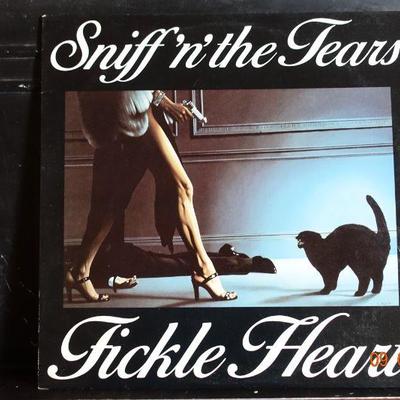 Fickle Hearts ~ Sniff 'n The Tears