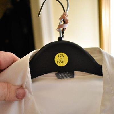 B3-102: New Womens Clothing Lot