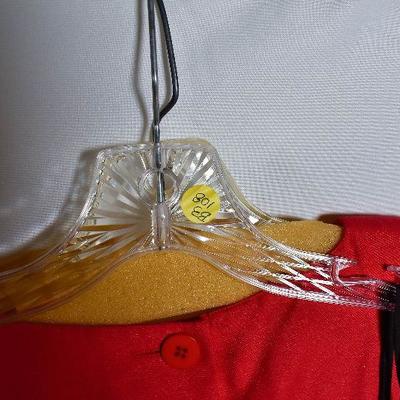 B3-108: Womens Size 4 dresses