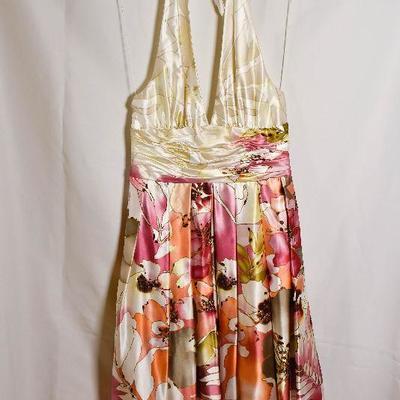 B3-109: Adrianna Papell Cocktail Dress size 8