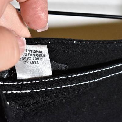 B3-110: Contour Collection size Medium Suit