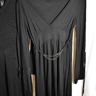 B3-111: Little Black Dress lot