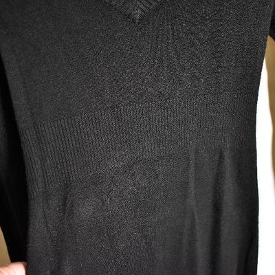 B3-111: Little Black Dress lot