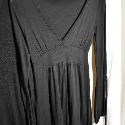 B3-111: Little Black Dress lot