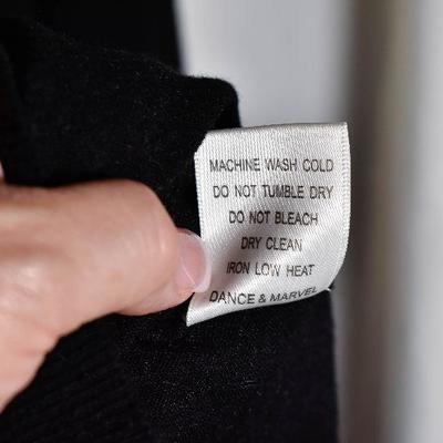 B3-115: Dolce and Gabana Dress and More!