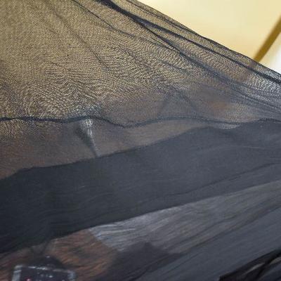 B3-119: Stunning Long Silky Black Gown!