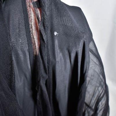 B3-119: Stunning Long Silky Black Gown!