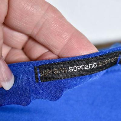 B3-121: Soprano One Shoulder Gown!