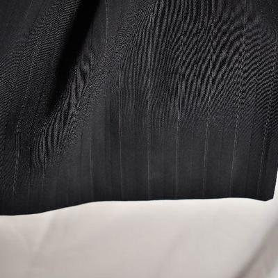 B3-122: Ann Taylor Vest and Pants Lot