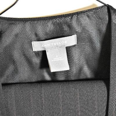 B3-122: Ann Taylor Vest and Pants Lot