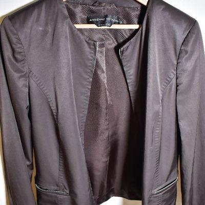 B3-125: Adrienne Vittadini Jacket
