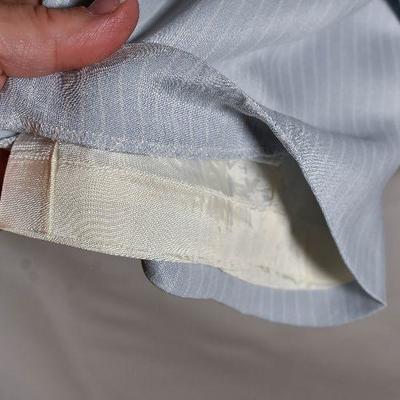 B3-126: Ralph Lauren Womens Pin-Striped Suit size 8