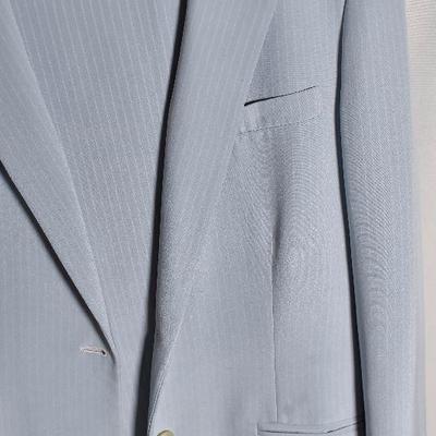 B3-126: Ralph Lauren Womens Pin-Striped Suit size 8