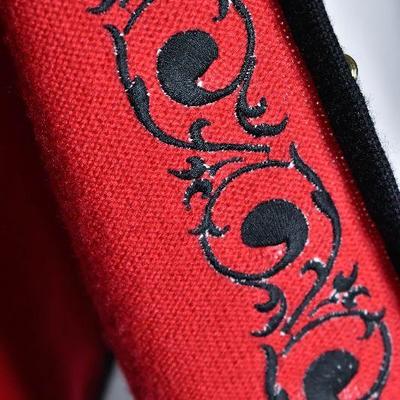 B3-127: Womens Jacket / Sweater Lot