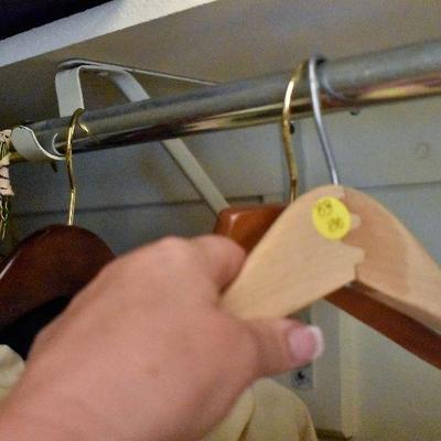 B3-130: Womens Pants Lot