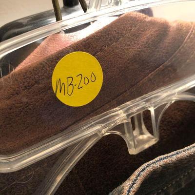 MB200: Womens Designer Jacket Lot