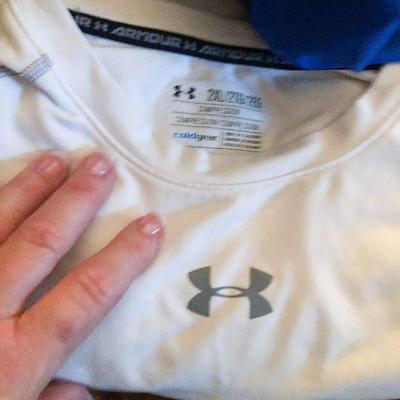 CL12: Mens T-shirt Lot