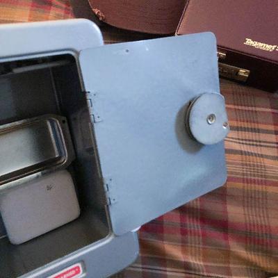 CL13: Mens Accessory Lot