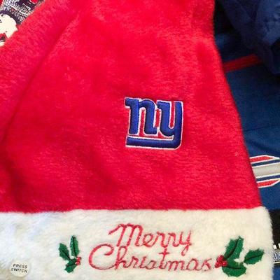 CL20: NY Giants Clothing Lot