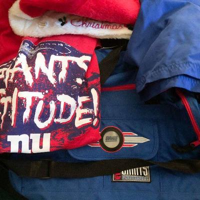CL20: NY Giants Clothing Lot